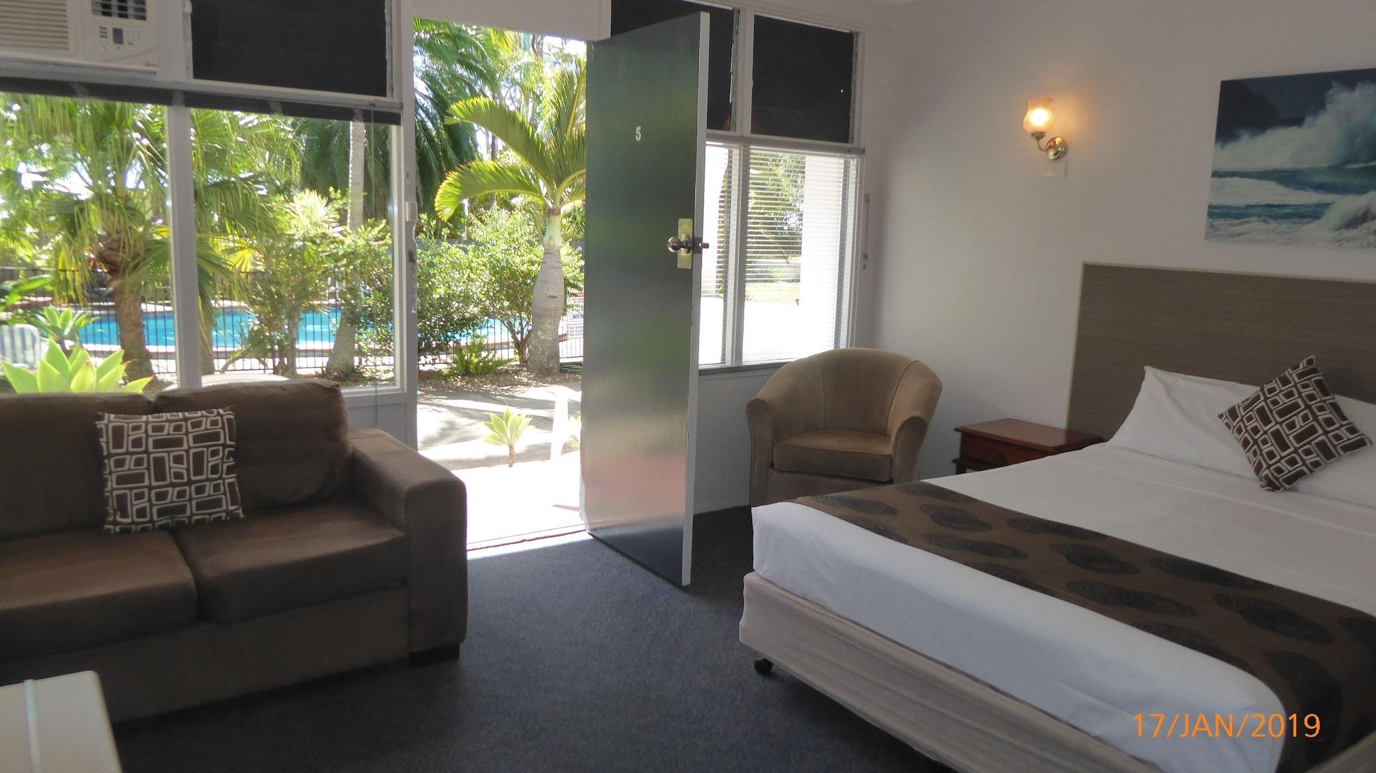 Tower Court Motel - Adults Only Haven Hervey Bay Extérieur photo