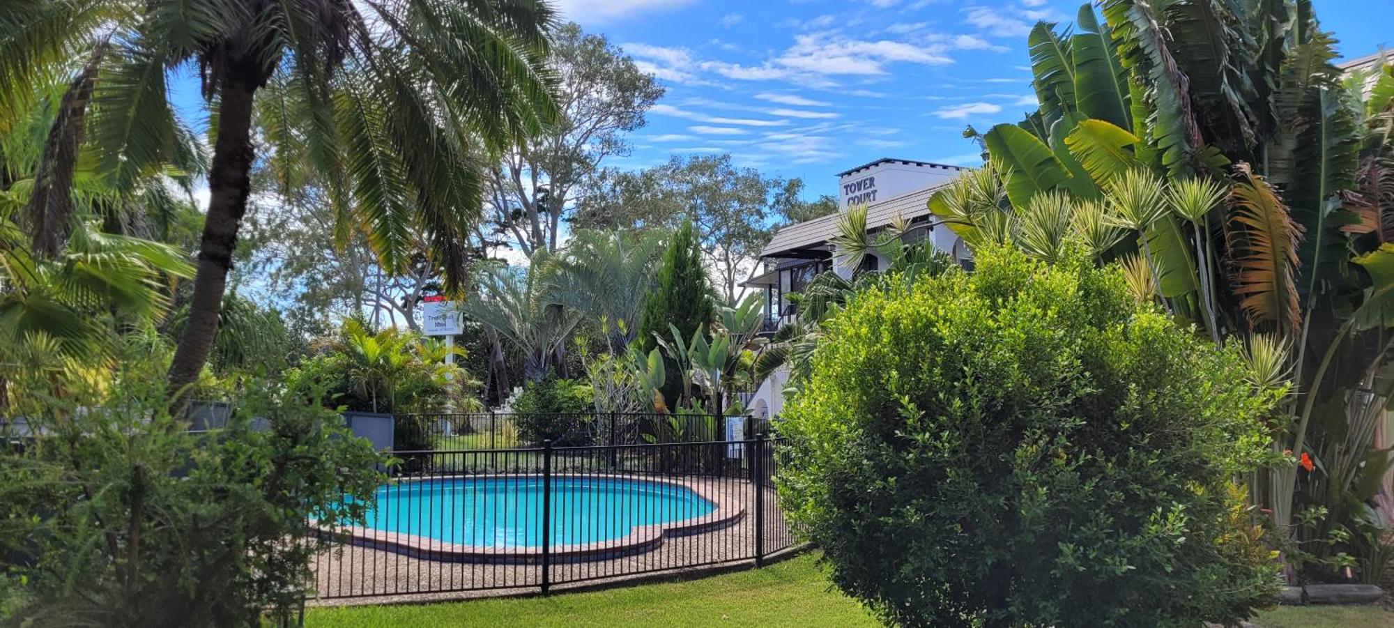 Tower Court Motel - Adults Only Haven Hervey Bay Extérieur photo