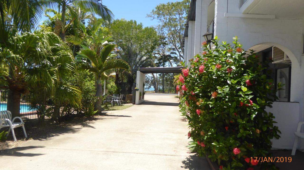 Tower Court Motel - Adults Only Haven Hervey Bay Extérieur photo