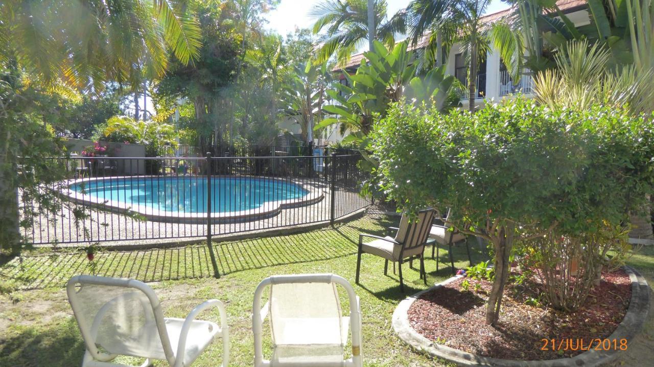 Tower Court Motel - Adults Only Haven Hervey Bay Extérieur photo