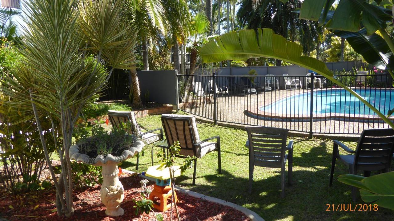 Tower Court Motel - Adults Only Haven Hervey Bay Extérieur photo